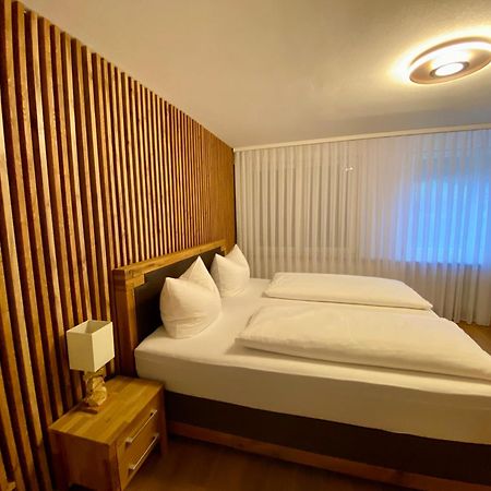 Hotel Restaurant Unikat เซลทิงเงน-อาคทิก ภายนอก รูปภาพ